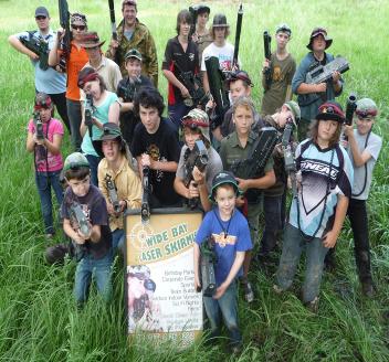 Group photo at Bauple